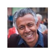 Profesor de inglés nativo ofrece clases de conversación a estudiantes de primaria , secundaria y adultos en Valencia